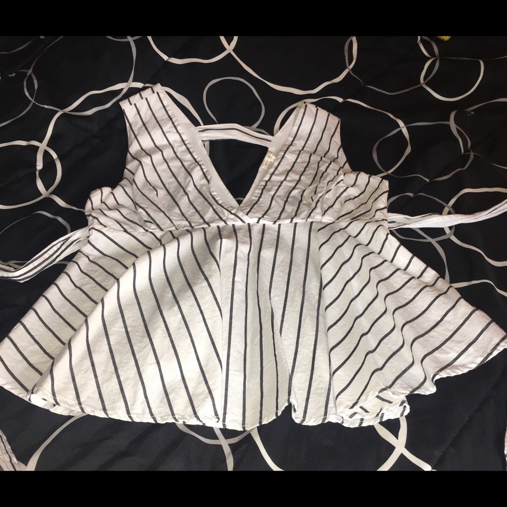 Cotton sleeveless top
